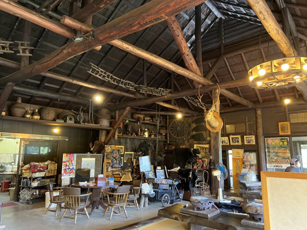 猟師料理店_内観1